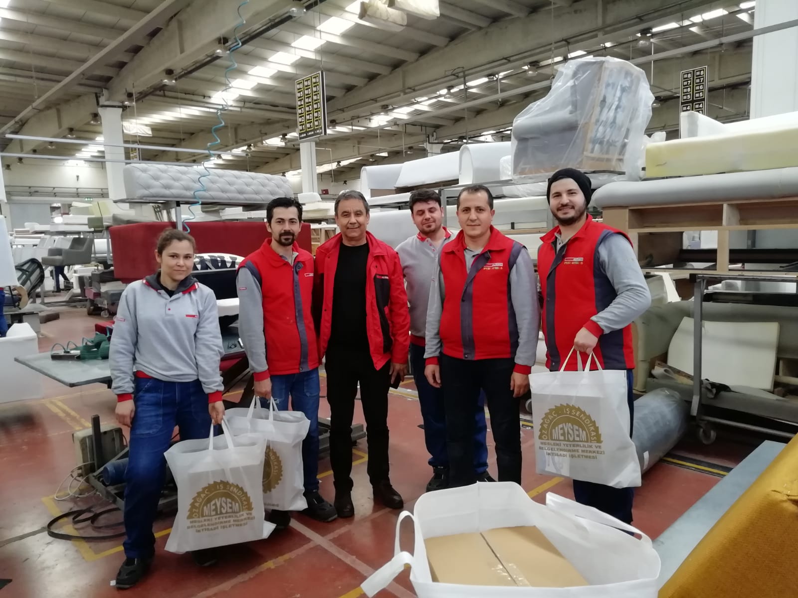 40. Yılımıza Özel Üyelerimiz İçin Hazırlattığımız Paşabahçe Hediye Setlerimiz ALFEMO Fabrikamızda Dağıtıldı