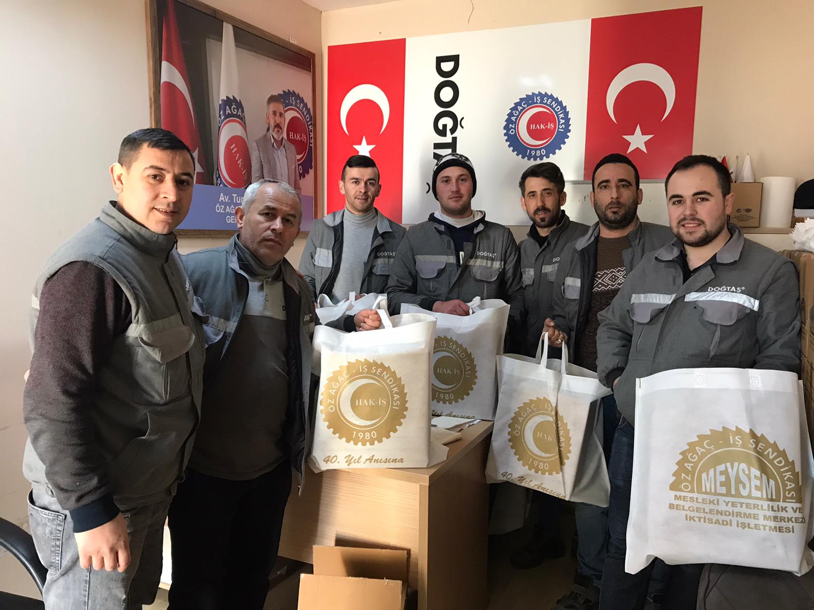 40. Yılımıza Özel Üyelerimiz İçin Hazırlattığımız Paşabahçe Hediye Setlerimiz DOĞTAŞ Fabrikamızda Dağıtıldı