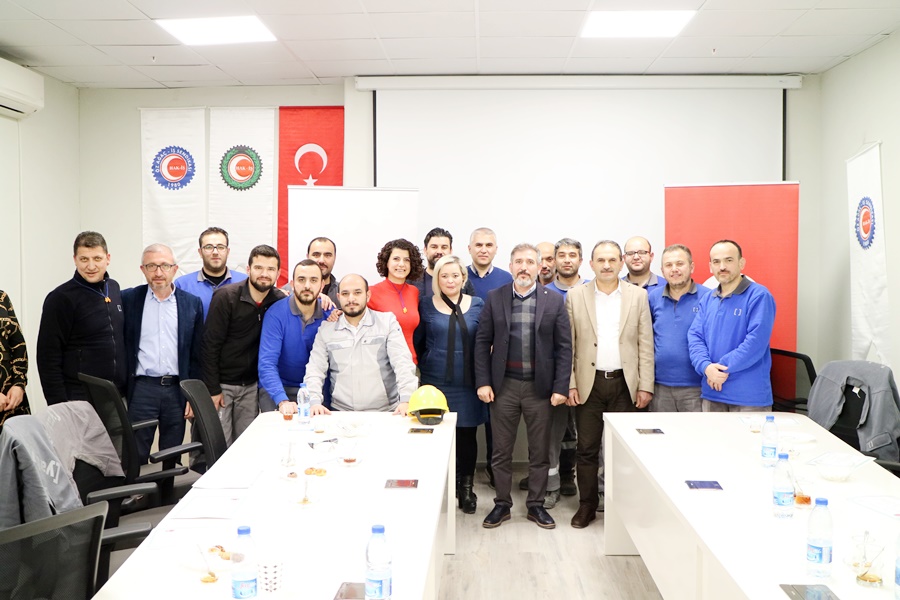 Genel Başkanımız Dolu, YATAŞ Fabrikamızda , İşitme Engelli Çalışanlarımız İçin Düzenlenen Eğitime Katıldı
