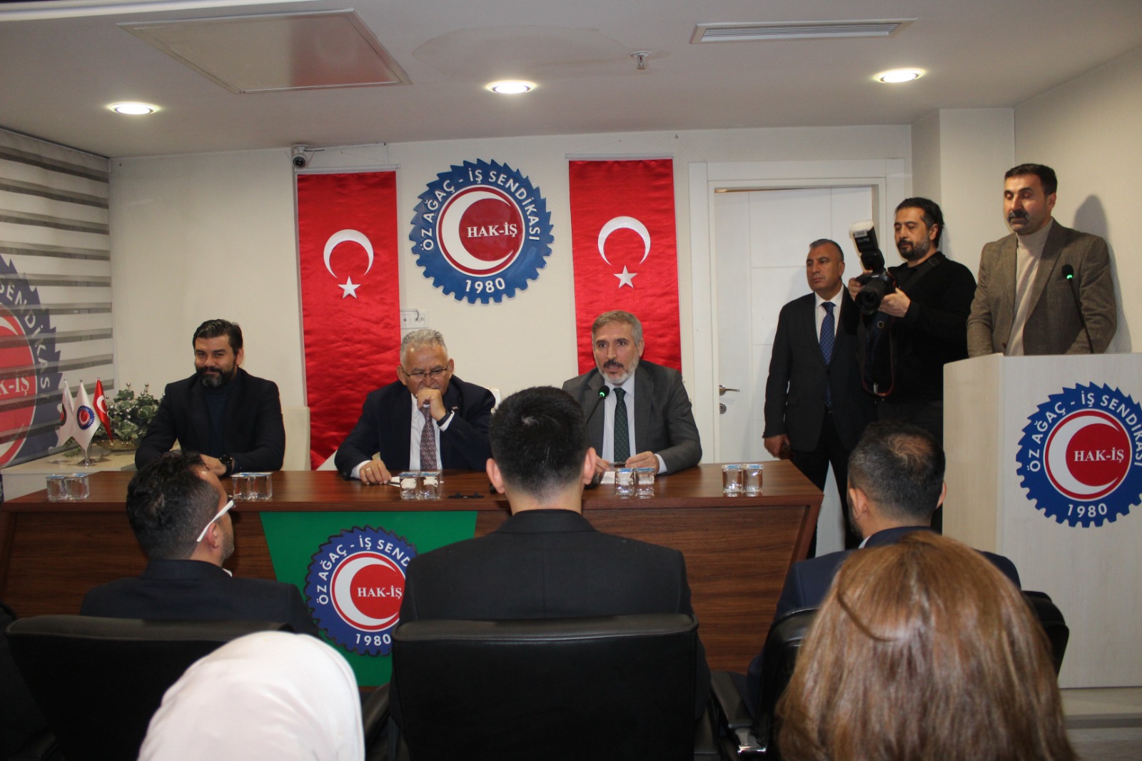 Kayseri Temsilciler Kurulu Toplantımıza Kayseri B.Belediye Başk. Büyükkılç Katıldı