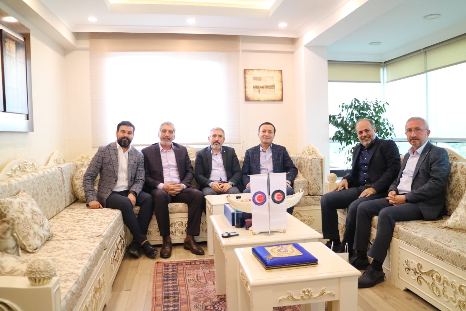 Öz Gıda-İş Sendikasından Sendikamıza Hayırlı Olsun Ziyareti