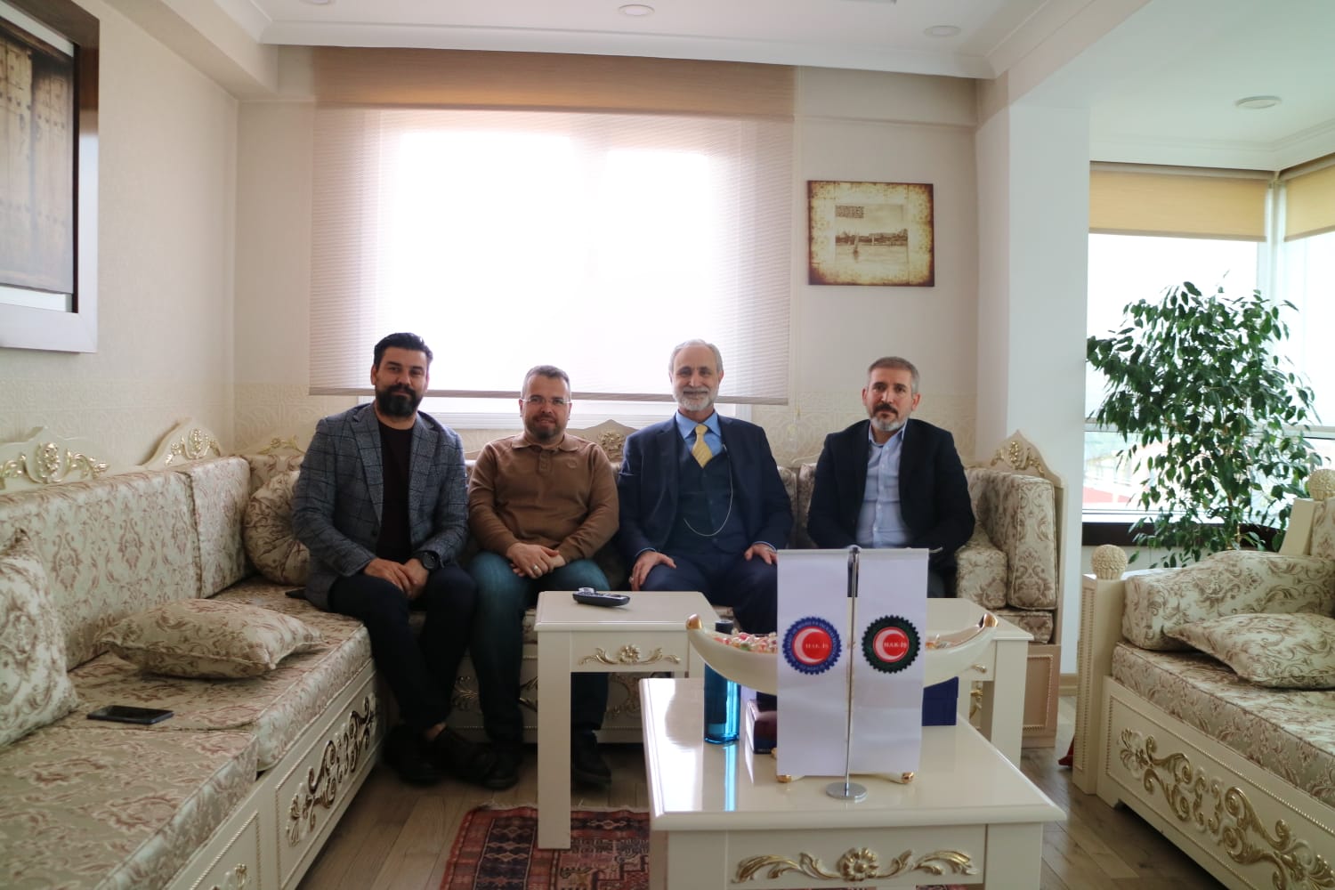 Öz İletişim-İş'ten Sendikamıza Ziyaret