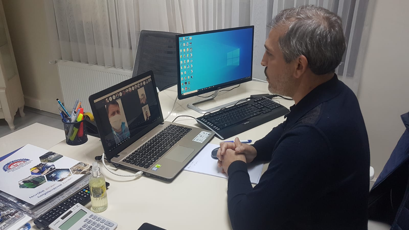 Genel Başkanımız Dolu Baştemsilcilerimizle ve Kadın Komitemizle video konferans yoluyla toplantı gerçekleştirdi.